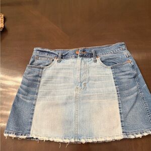 Madewell Jean skirt size 31.